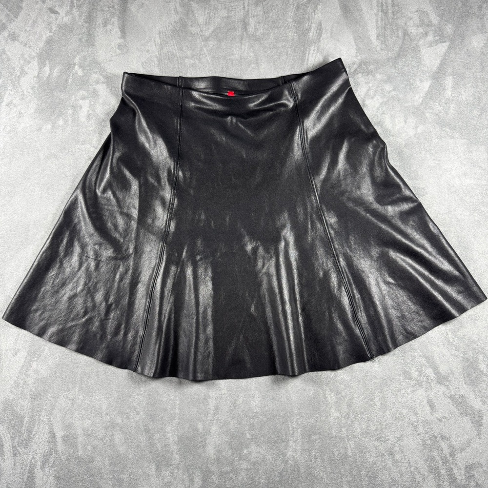 Spanx Black Faux Leather Pull On Skater Mini Skirt Women's Small Gothic Retro